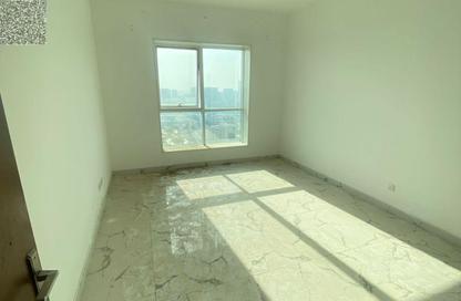 Apartment - 1 Bedroom - 2 Bathrooms for sale in Oasis Tower - Al Rashidiya 1 - Al Rashidiya - Ajman