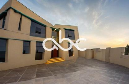 Villa - 5 Bedrooms - 6 Bathrooms for sale in Alreeman II - Al Shamkha - Abu Dhabi