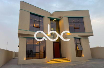 Villa - 5 Bedrooms - 6 Bathrooms for sale in Alreeman II - Al Shamkha - Abu Dhabi
