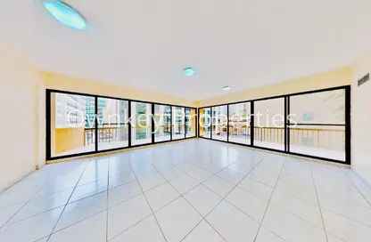 Apartment - 3 Bedrooms - 2 Bathrooms for rent in Golden Sands 1 - Mankhool - Bur Dubai - Dubai