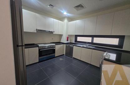 Townhouse - 3 Bedrooms - 4 Bathrooms for rent in Rockwood - Damac Hills - Dubai Townhouse - 3 Bedrooms - 4 Bathrooms for rent in Rockwood - Damac Hills - Dubai