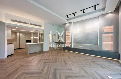 Apartment - 2 Bedrooms - 3 Bathrooms for sale in Al Shahla - Shoreline Apartments - Palm Jumeirah - Dubai