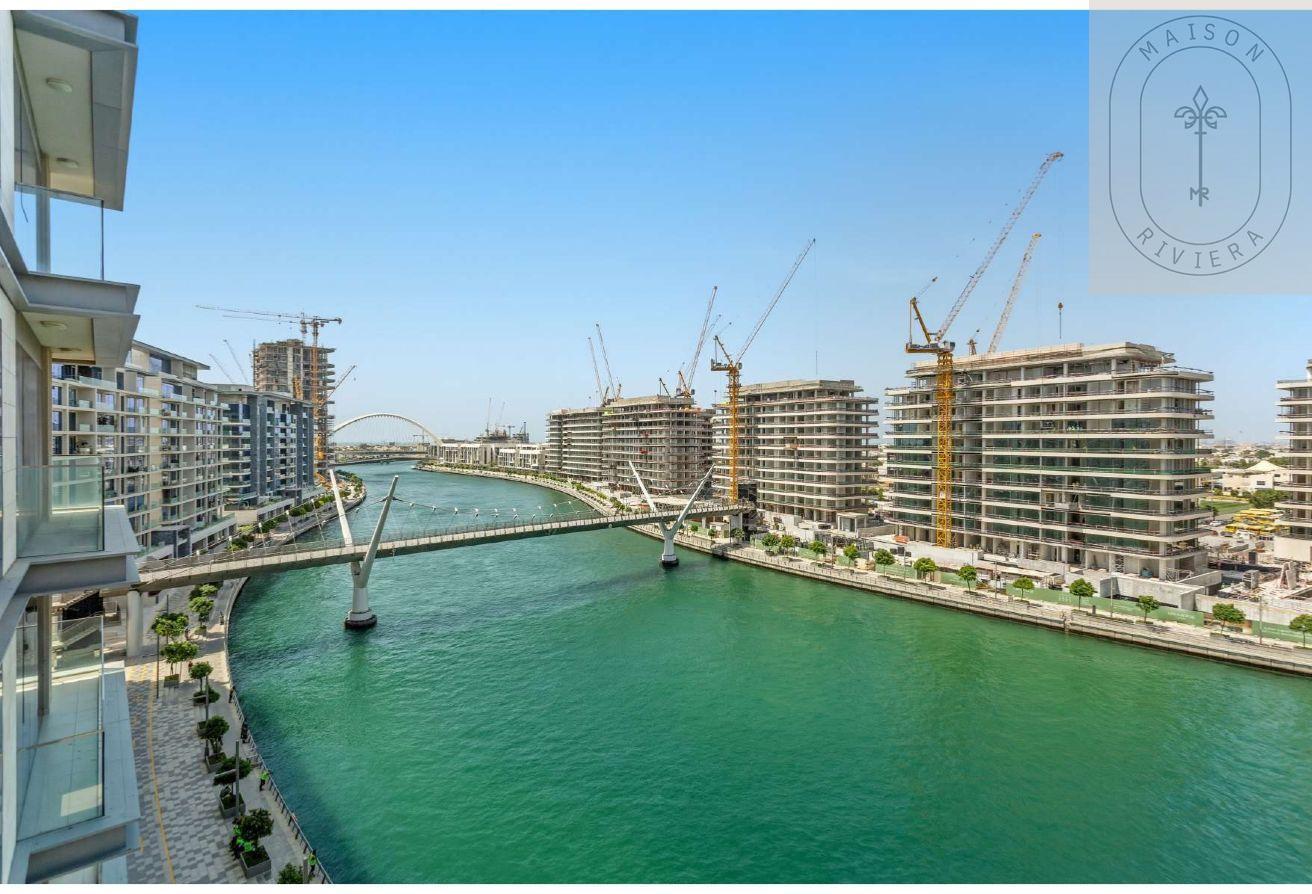 Luxury 2BR corner unit with Skyline & Canal views photo 19