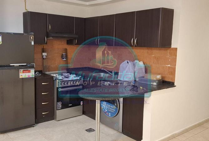 63654438 - Property Image 3