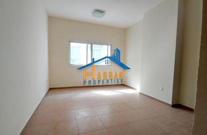 Apartment - 3 Bedrooms - 5 Bathrooms for rent in Hend Tower - Al Taawun Street - Al Taawun - Sharjah
