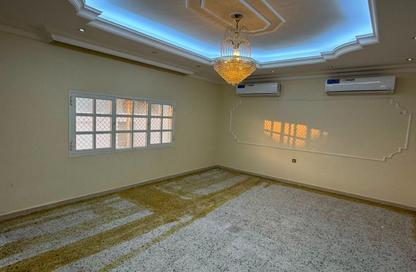 Villa - 7 Bedrooms - 7+ Bathrooms for rent in Al Azra - Al Riqqa - Sharjah