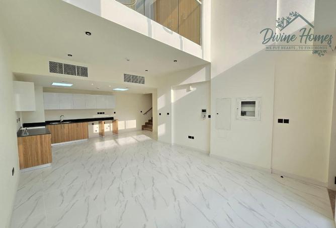 3 BR + MAID | 2 Parkings | Brand New