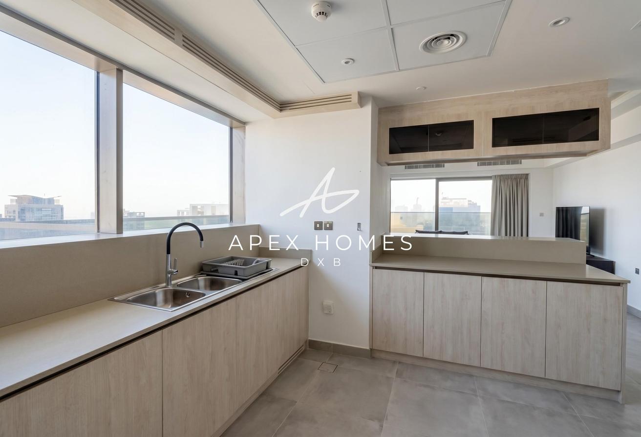 4 Bedroom + Maids Room | Corner Unit | Brand New photo 8