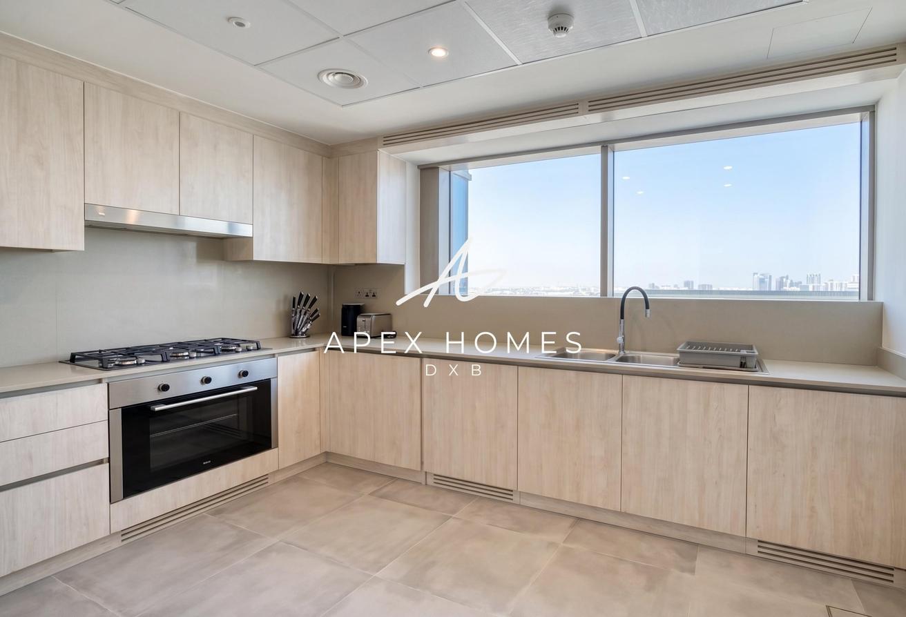 4 Bedroom + Maids Room | Corner Unit | Brand New photo 10