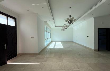 Villa - 5 Bedrooms - 6 Bathrooms for rent in Al Barsha 2 Villas - Al Barsha 2 - Al Barsha - Dubai Villa - 5 Bedrooms - 6 Bathrooms for rent in Al Barsha 2 Villas - Al Barsha 2 - Al Barsha - Dubai
