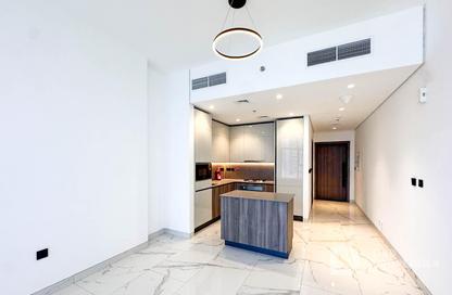 Apartment - 1 Bedroom - 2 Bathrooms for rent in Royal Regency - Business Bay - Dubai