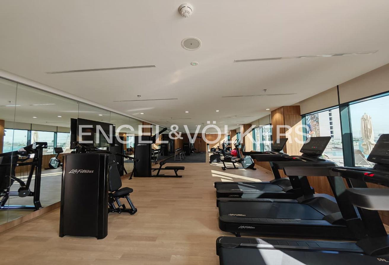 EXCLUSIVE | Brand New | Lagoon View | Vacant photo 9
