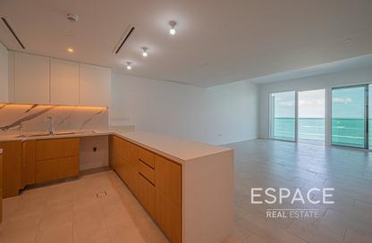 Apartment - 2 - 3 for rent in La Vie - Jumeirah Beach Residence - Dubai