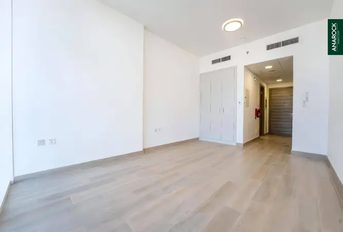 129303030 - Property Image 3