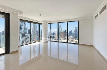 Apartment - 2 - 3 for rent in Boulevard Point - Downtown Dubai - Dubai