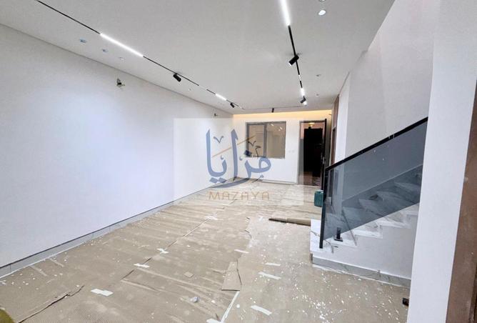 76982896 - Property Image 3