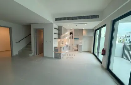 فيلا - 3 غرف نوم - 4 حمامات للايجار في بليس 2 - المرابع العربية 3 - دبي