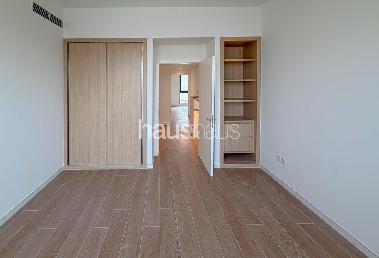 Close to Pool | Multiple Cheques | Landscaped photo 12