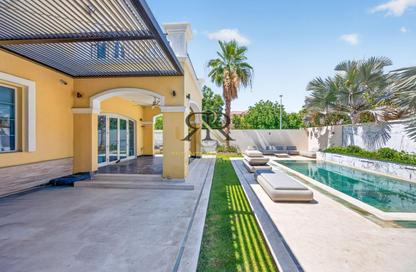 Villa - 3 - 5 for sale in District 7 - Jumeirah Park - Dubai Villa - 3 - 5 for sale in District 7 - Jumeirah Park - Dubai