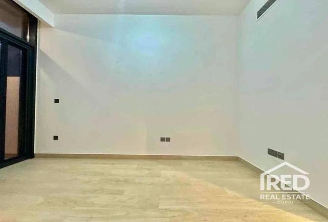 91818423 - Property Image 3