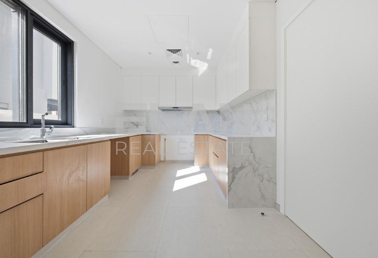 Type A|Corner Unit|Handed over|Upgraded|Single Row photo 19