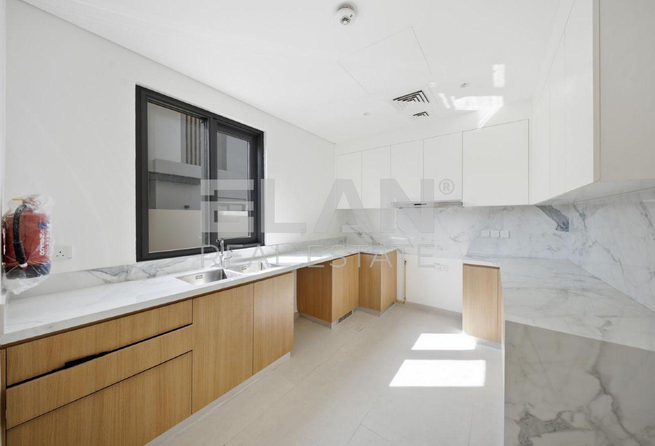 Type A|Corner Unit|Handed over|Upgraded|Single Row photo 3