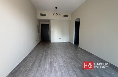 Apartment - 1 - 2 for rent in National Bonds Plaza - Barsha Heights (Tecom) - Dubai Apartment - 1 - 2 for rent in National Bonds Plaza - Barsha Heights (Tecom) - Dubai