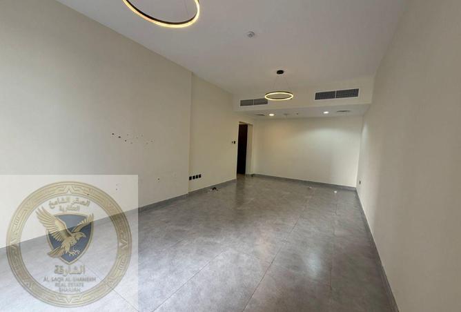 104268155 - Property Image 3