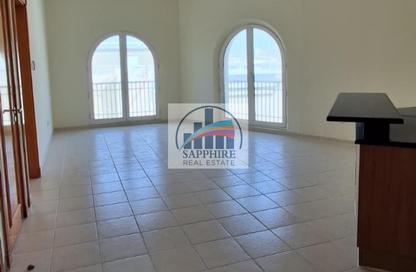 Apartment - Studio - 1 for rent in Building 69 - Mediterranean Cluster - Discovery Gardens - Dubai