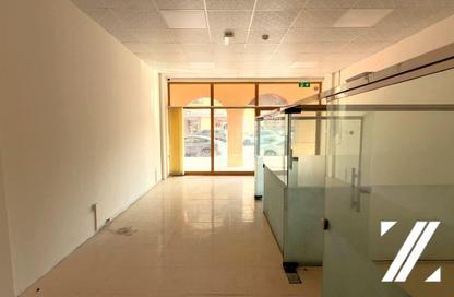 Shop - Studio - 1 Bathroom for rent in Building S04 - Spain Cluster - International City - Dubai