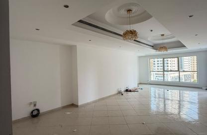 Apartment - 2 - 4 for rent in Al Anwar Tower - Al Khan Lagoon - Al Khan - Sharjah