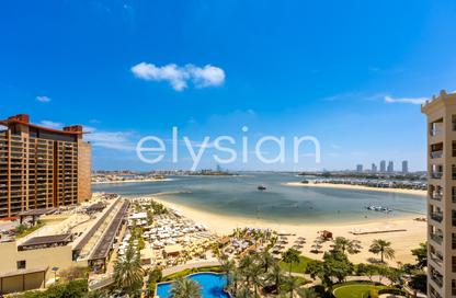 Apartment - 5 Bedrooms - 4 Bathrooms for rent in Al Das - Shoreline Apartments - Palm Jumeirah - Dubai