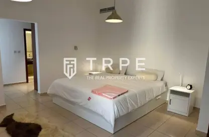 شقة - غرفة نوم - 2 حمامات للايجار في الخزامى 2 - حدائق الإمارات 1 - قرية جميرا الدائرية - دبي