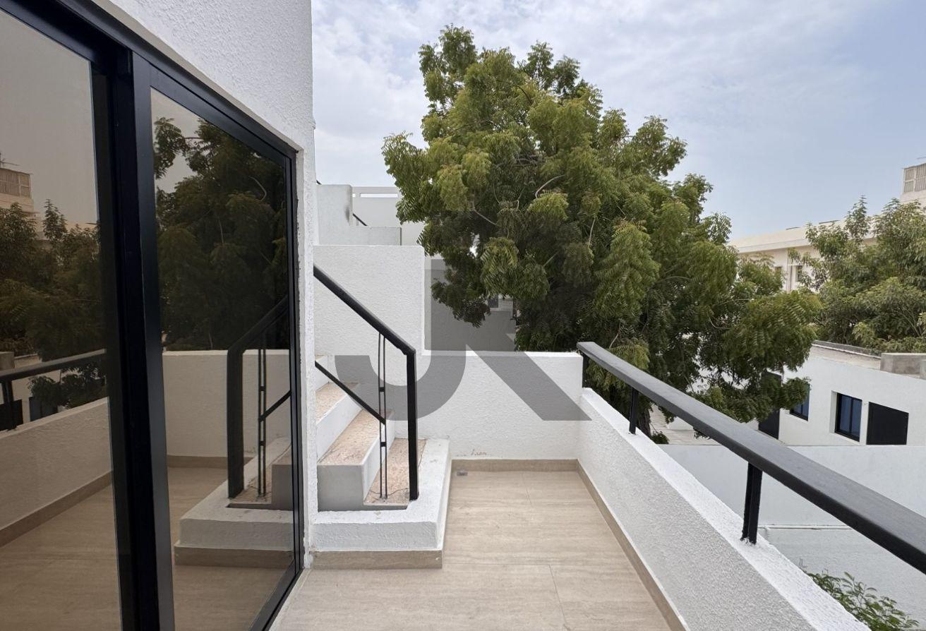 4 Bed+ Maid | Private Pool | Jumeirah 1 photo 13