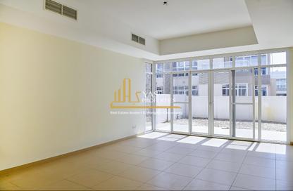 Villa - 3 Bedrooms - 3 Bathrooms for rent in Cluster J - Cedre Villas - Dubai Silicon Oasis - Dubai Villa - 3 Bedrooms - 3 Bathrooms for rent in Cluster J - Cedre Villas - Dubai Silicon Oasis - Dubai