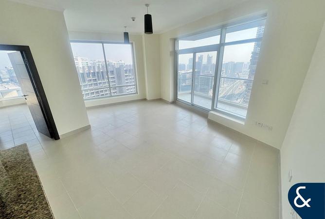 85733200 - Property Image 3