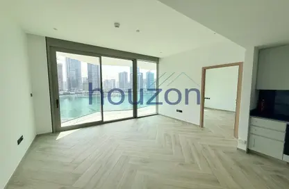 Apartment - 2 Bedrooms - 2 Bathrooms for sale in Peninsula Three - Peninsula - Business Bay - Dubai
