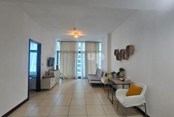 94010672 - Property Main Image