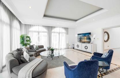 Villa - 5 Bedrooms - 6 Bathrooms for rent in Garden Homes Frond O - Garden Homes - Palm Jumeirah - Dubai
