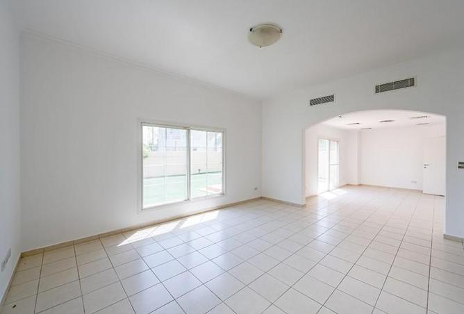 101726519 - Property Image 3