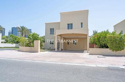 Villa - 4 Bedrooms - 5 Bathrooms for rent in Meadows 1 - Meadows - Dubai