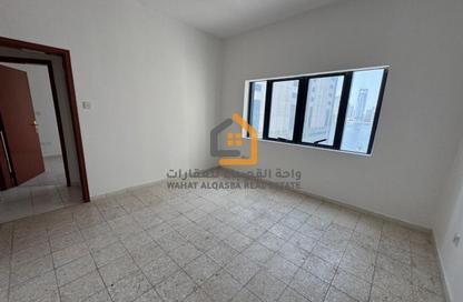 Apartment - 2 - 1 for rent in Al Majaz 1 - Al Majaz - Sharjah Apartment - 2 - 1 for rent in Al Majaz 1 - Al Majaz - Sharjah