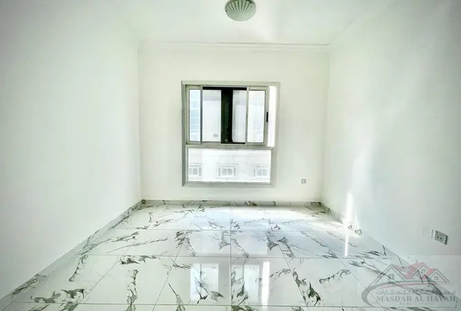153737107 - Property Image 2