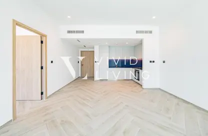 شقة - غرفة نوم - 1 حمام للايجار في بنينسولا ثري - بنينسولا - الخليج التجاري - دبي