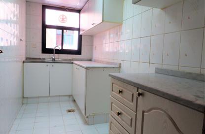 Apartment - Studio - 1 for rent in Al Hamriya - Bur Dubai - Dubai