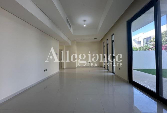 Type R2-MB | 3 BR + Maid | Spacious Layout — photo 3