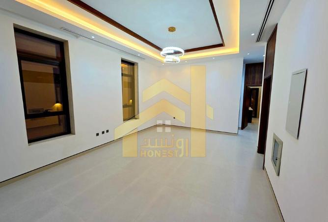 54013225 - صورة العقار 2