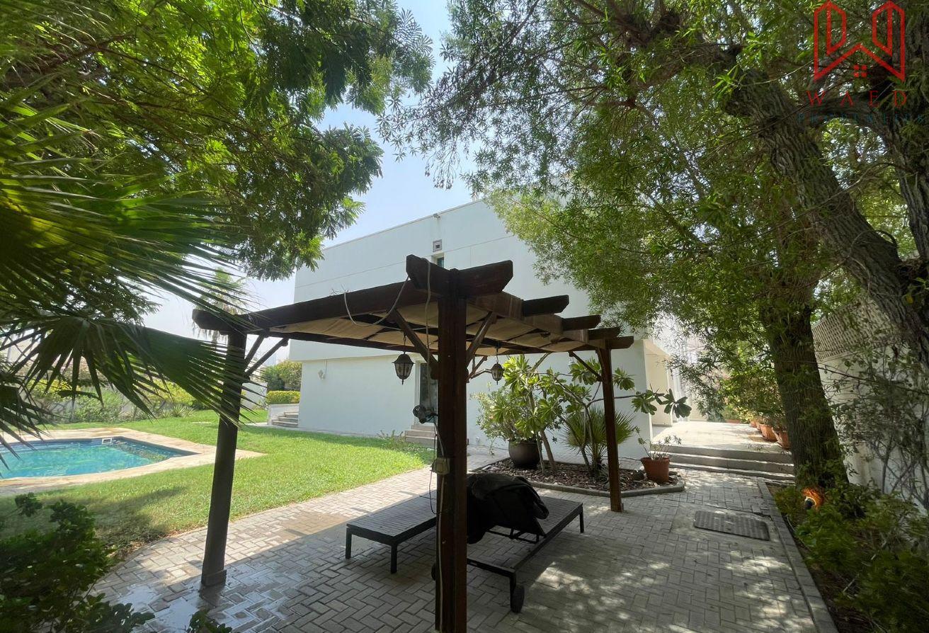 Luxurious Villa | Prime Location| Private Garden photo 6