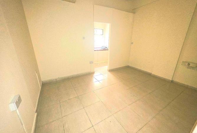 82798552 - Property Image 2