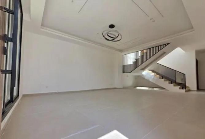 111869108 - Property Image 3
